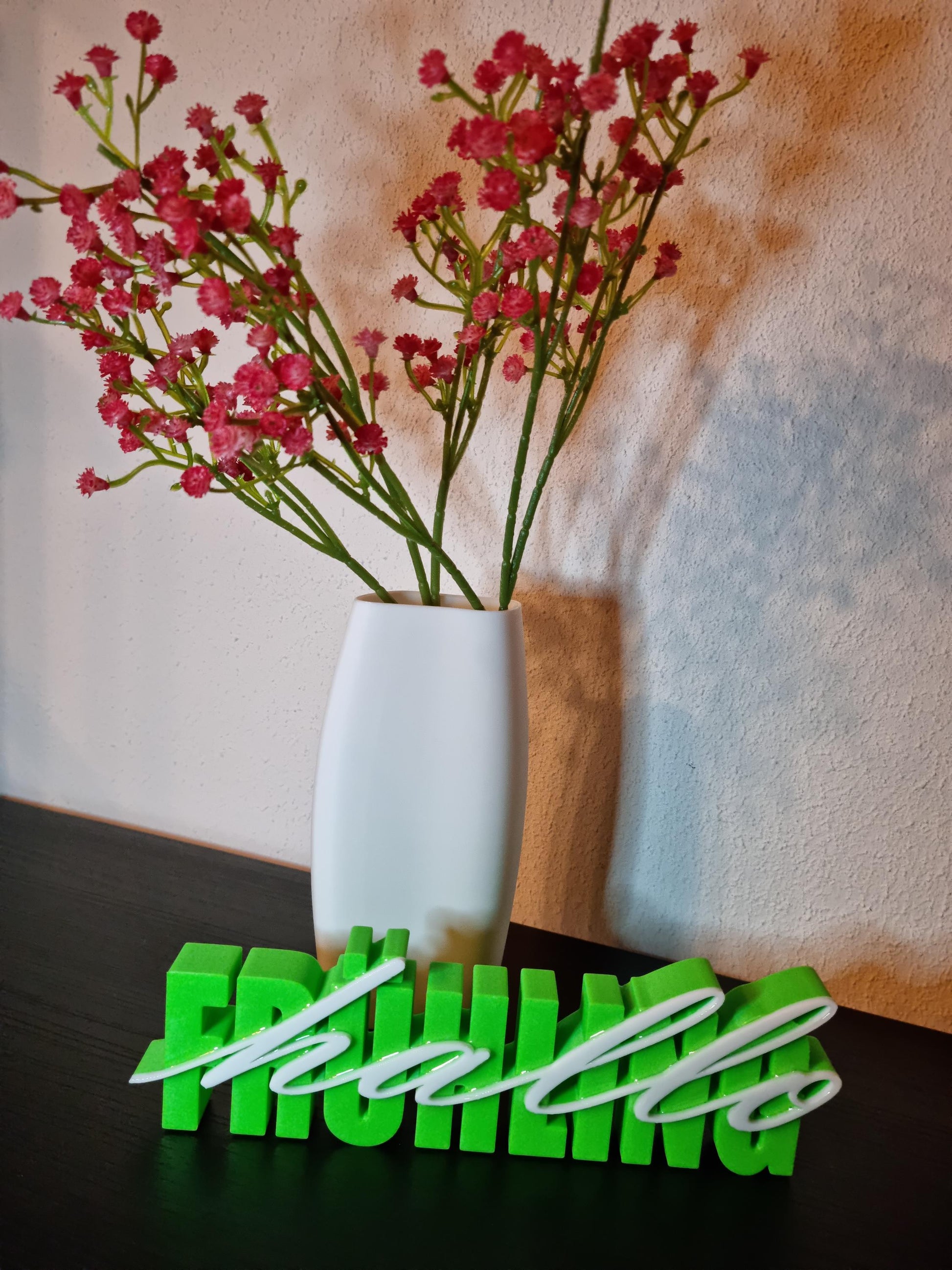 Frühlingsdeko Schriftzug 'Hallo Frühling' - 3D-gedruckt mit Resin - Tischdeko