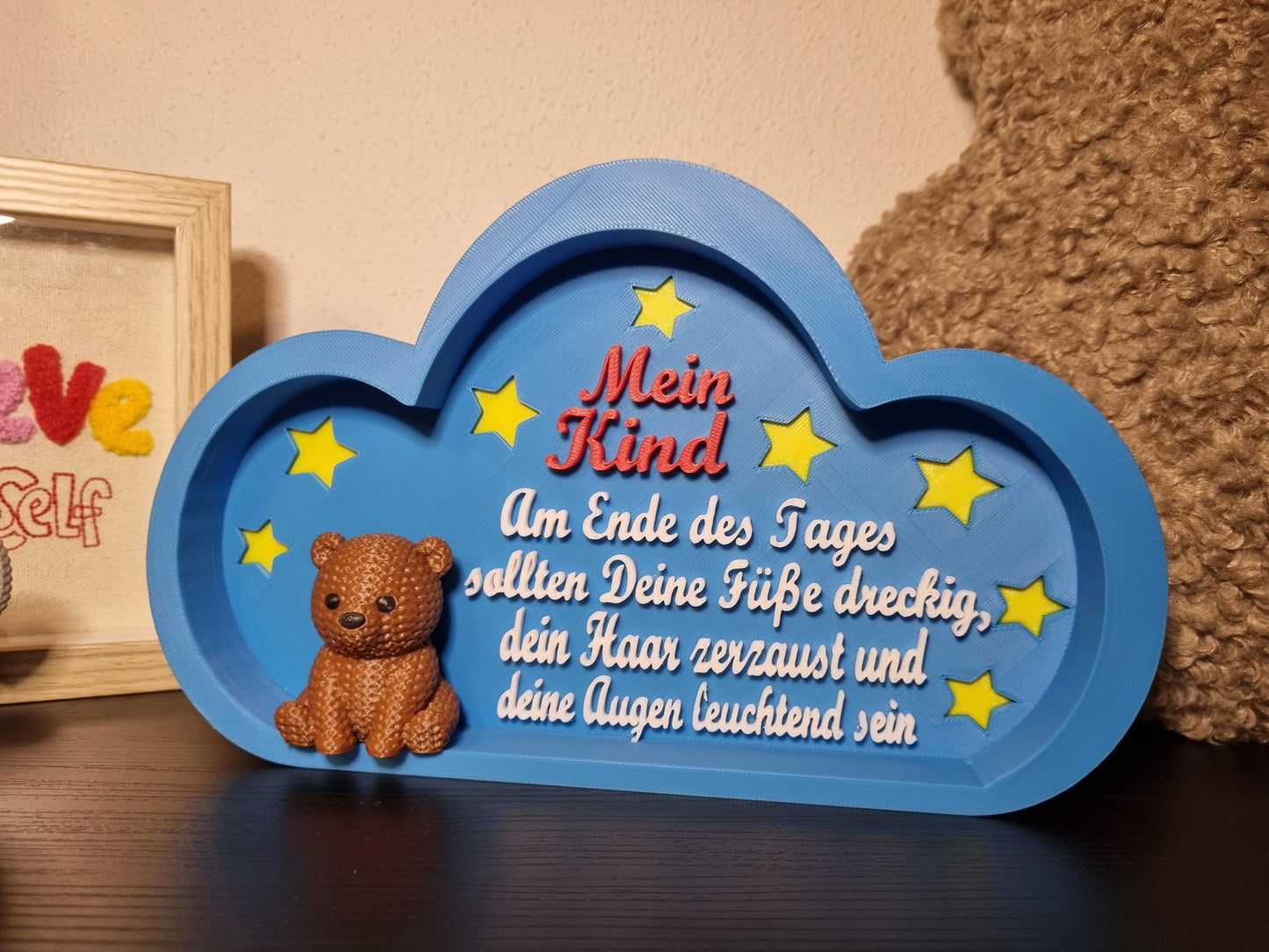 Verschiedene Ansichten mit Löwe, Bär und Giraffe